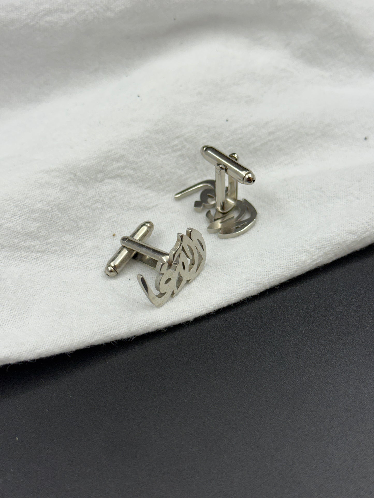 Cufflinks