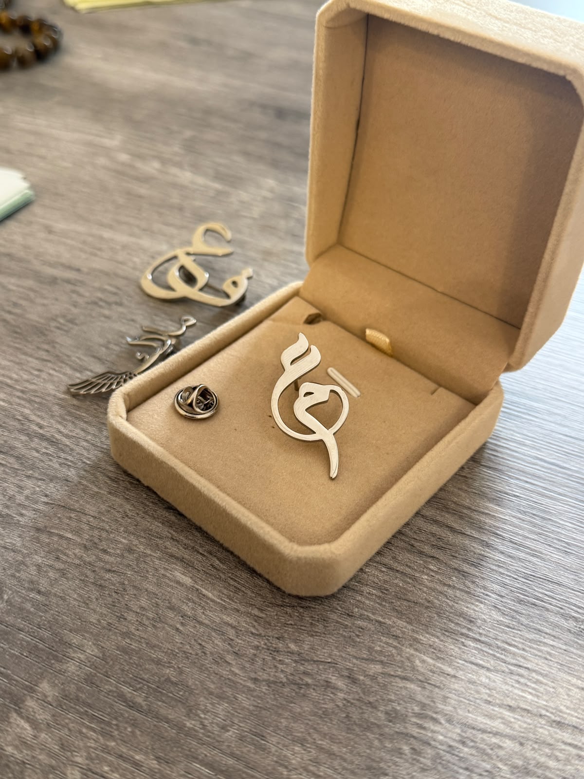 The Luxury Arabic Calligraphy Brooch